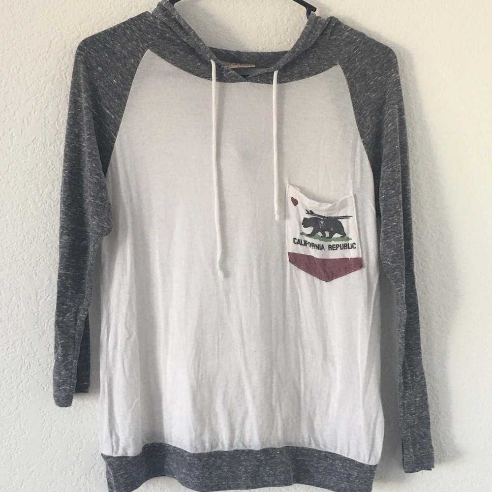 Gray and White 3/4 Sleeve Shirt with Hood